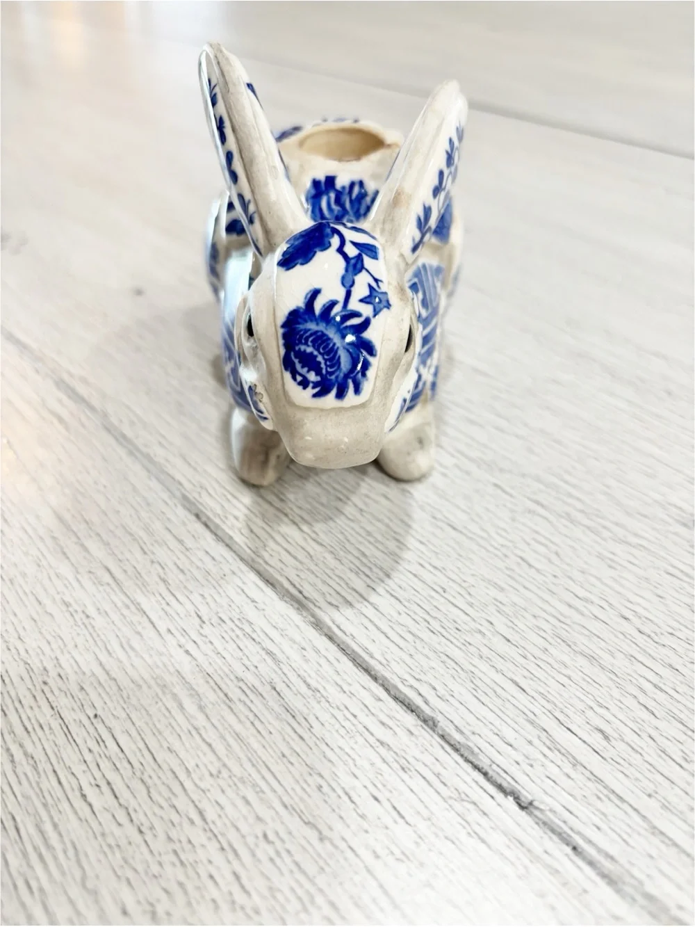 NANCY LOPEZ 1980 Blue & White Asian Pottery Mosaic Rabbit Bunny Candlestick